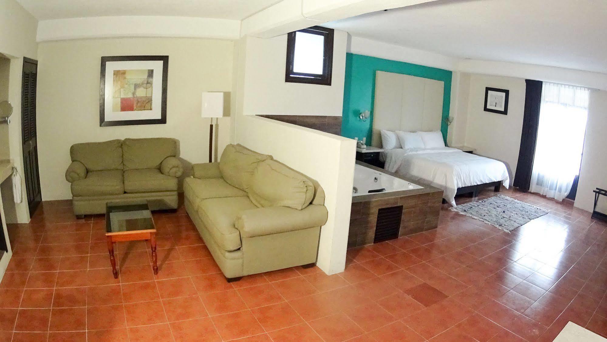Hotel Santa Fe Tlatlauquitepec Екстер'єр фото