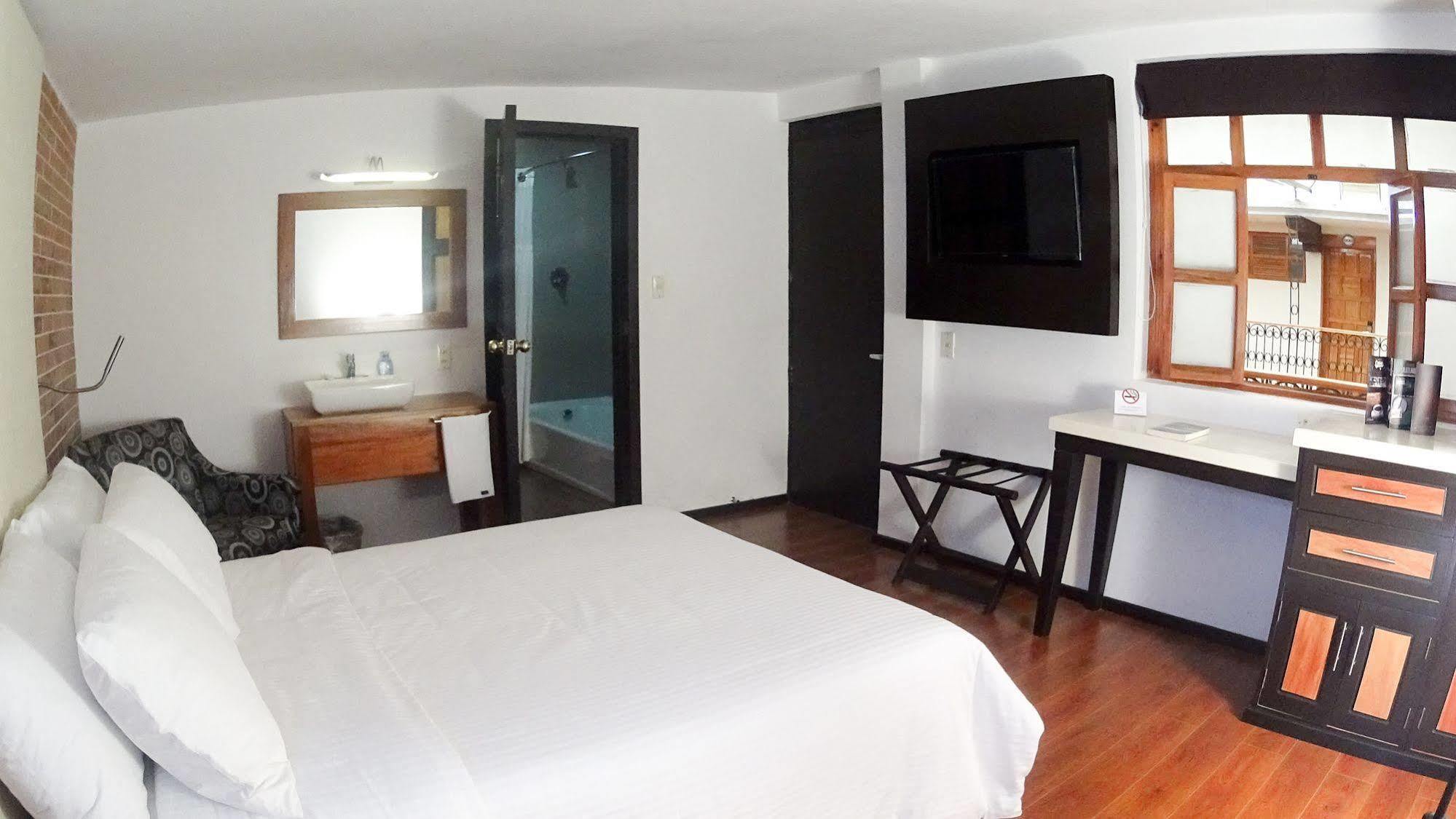 Hotel Santa Fe Tlatlauquitepec Екстер'єр фото